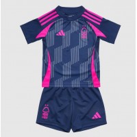 Camiseta Nottingham Forest Taiwo Awoniyi #9 Visitante Equipación para niños 2024-25 manga corta (+ pantalones cortos)